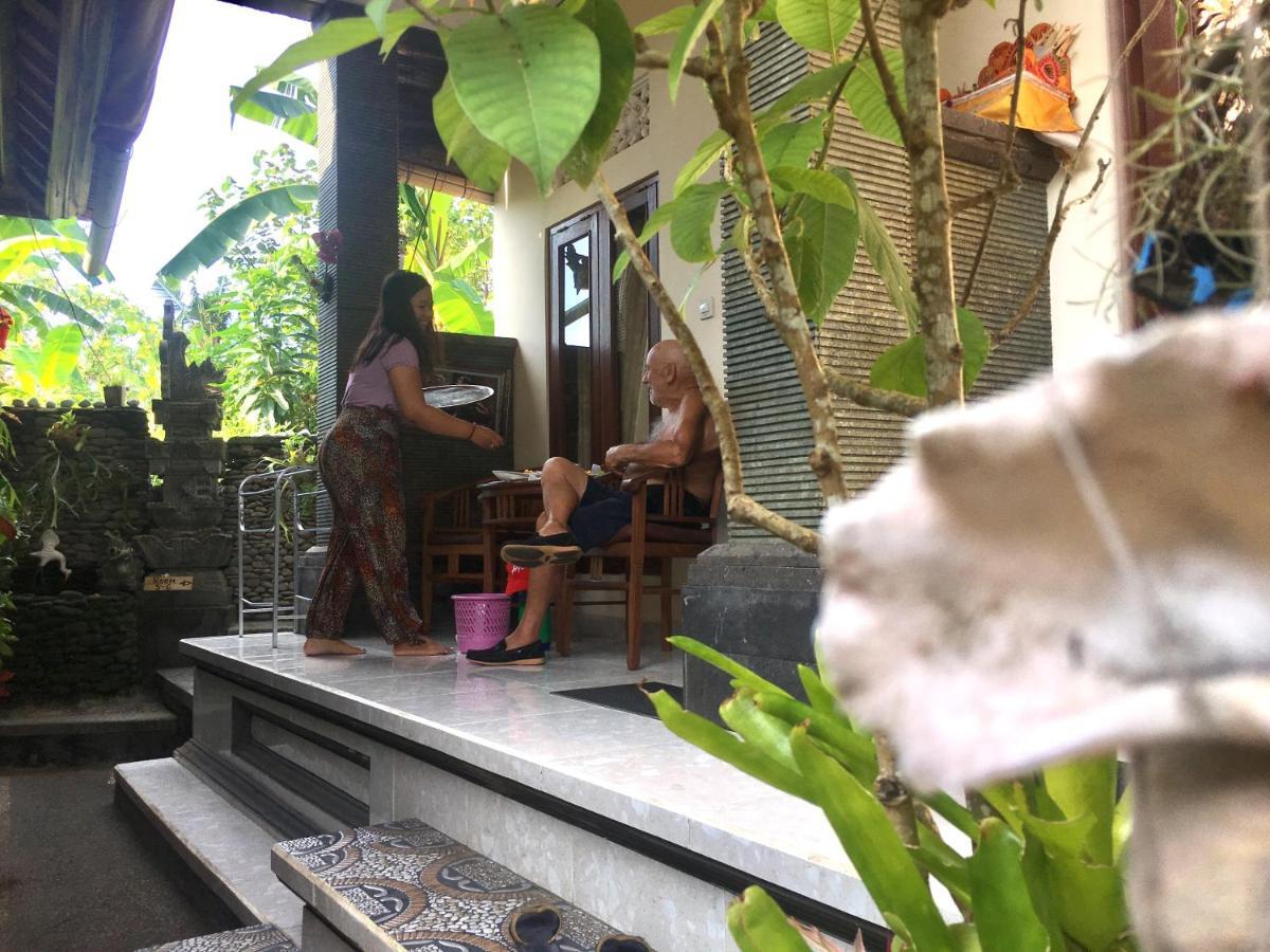 Ayu Homestay Ubud Extérieur photo